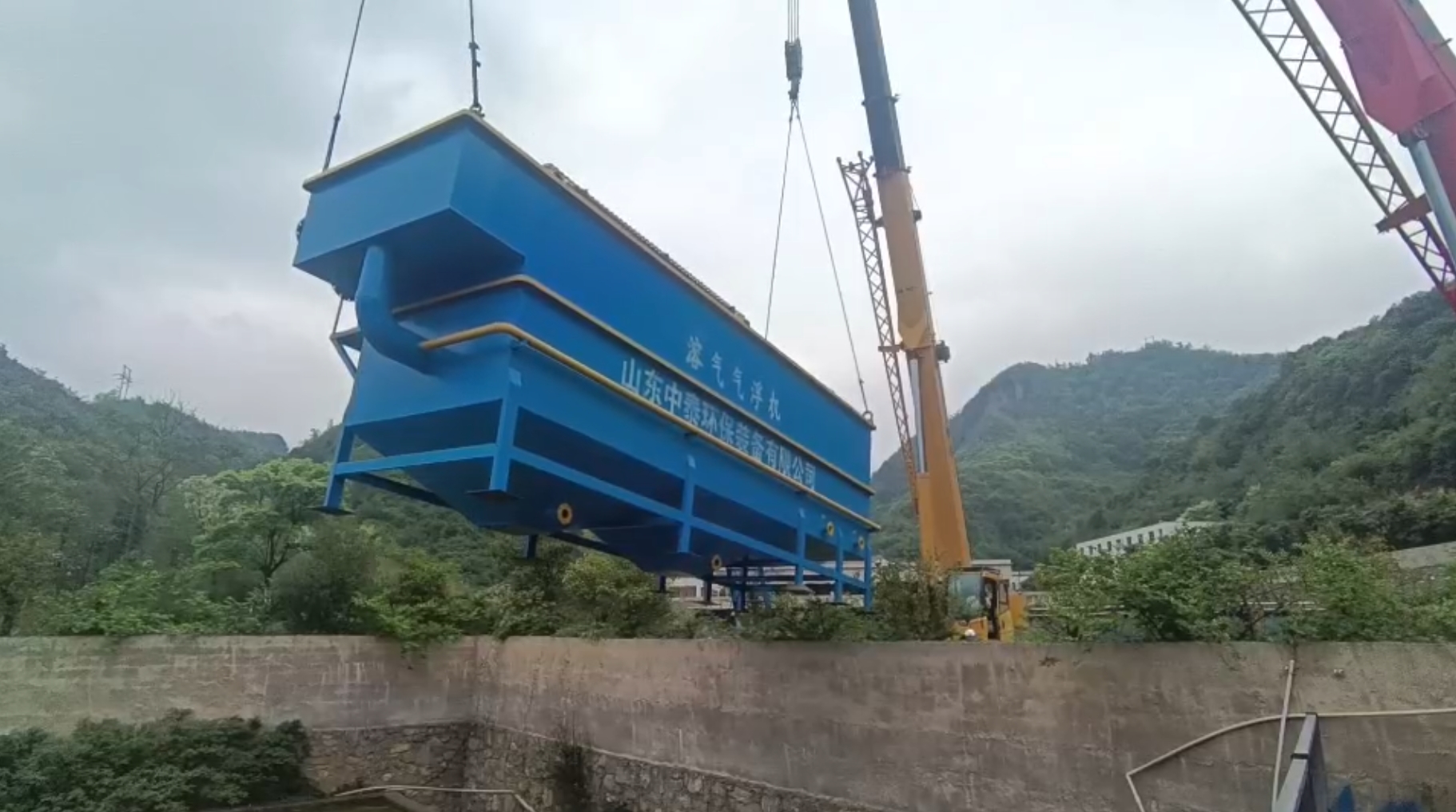 氣浮機(jī)，高效氣浮機(jī)，溶氣氣浮機(jī)，氣浮機(jī)安裝現(xiàn)場
